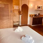 Aparthotel Robs - Confort, Tv Connectee, Debit, Localisation Ideale - Courts Sejours & Affaires