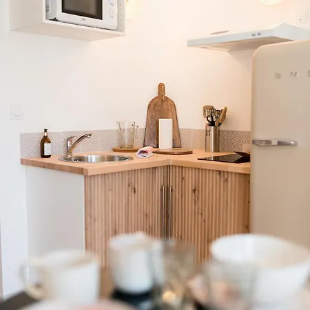 Robs - Confort, Tv Connectée, Débit, Localisation Idéale - Courts Séjours&affaires 3*