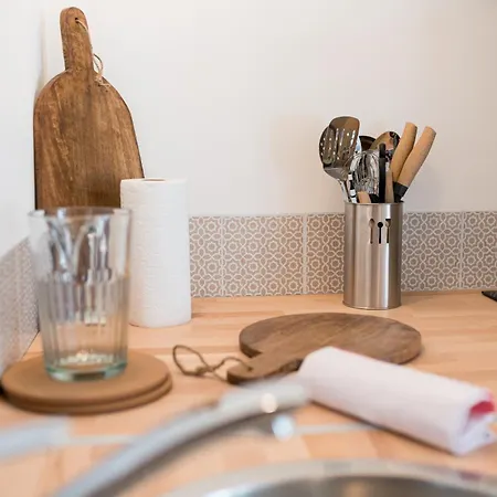 Robs - Confort, Tv Connectée, Débit, Localisation Idéale - Courts Séjours&affaires 3* Caen