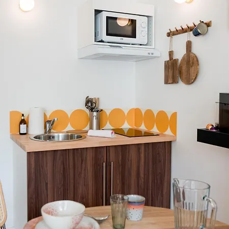 Robs - Confort, Tv Connectee, Debit, Localisation Ideale - Courts Sejours & Affaires