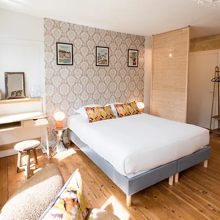 Robs - Confort, Tv Connectée, Débit, Localisation Idéale - Courts Séjours&affaires Appart hôtel 3*