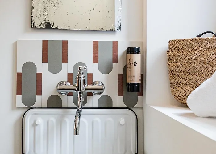 Robs - Confort, Tv Connectee, Debit, Localisation Ideale - Courts Sejours & Affaires