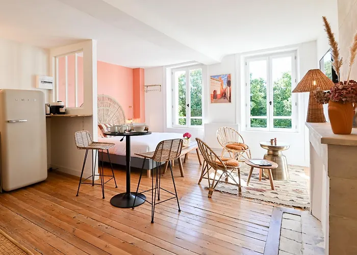 شقة فندقية Robs - Confort, Tv Connectee, Debit, Localisation Ideale - Courts Sejours & Affaires كان