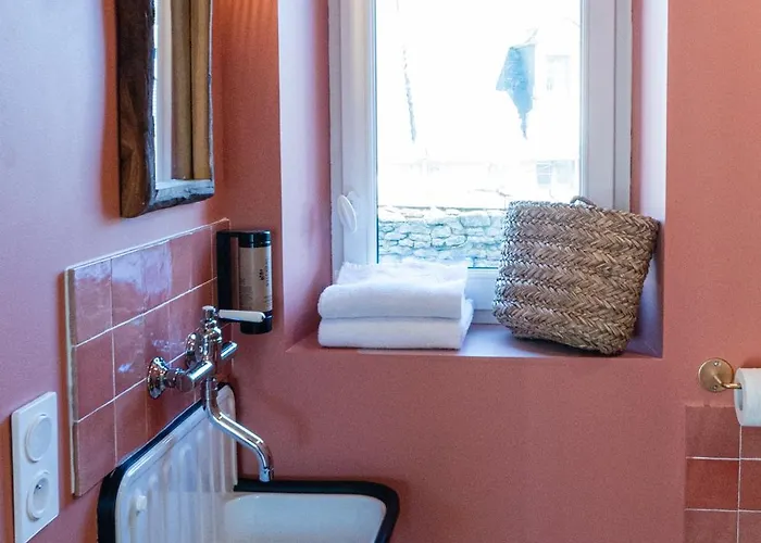 Robs - Confort, Tv Connectee, Debit, Localisation Ideale - Courts Sejours & Affaires 3*